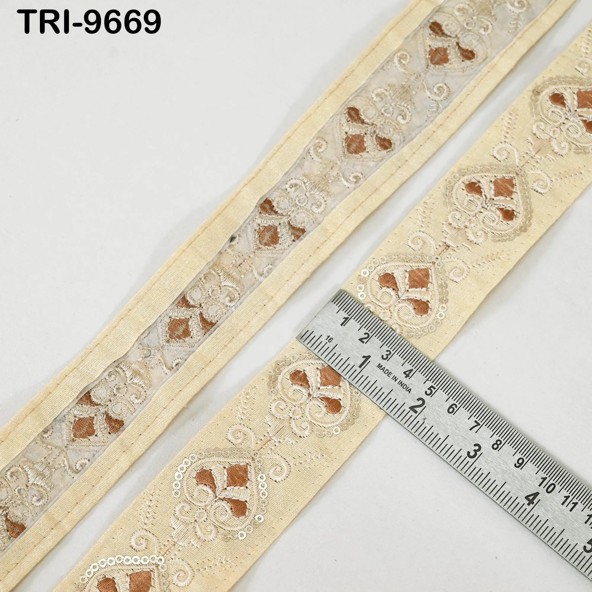 9 Yard Ivory Embroidery Ribbon 4cm Trim Embroidered Indian Sari Embellishments Crafting Tote Bags Trimming Curtains Headbands Saree Border