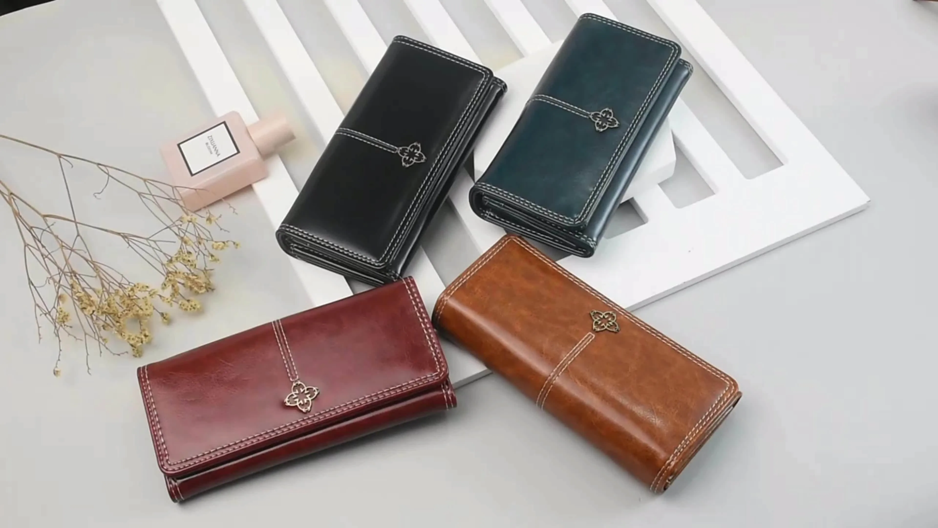 Clutch Wallet For Women, Retro Multi-Function Large Capacity Phone Holder And Card Organizer With Snap Closure women bags