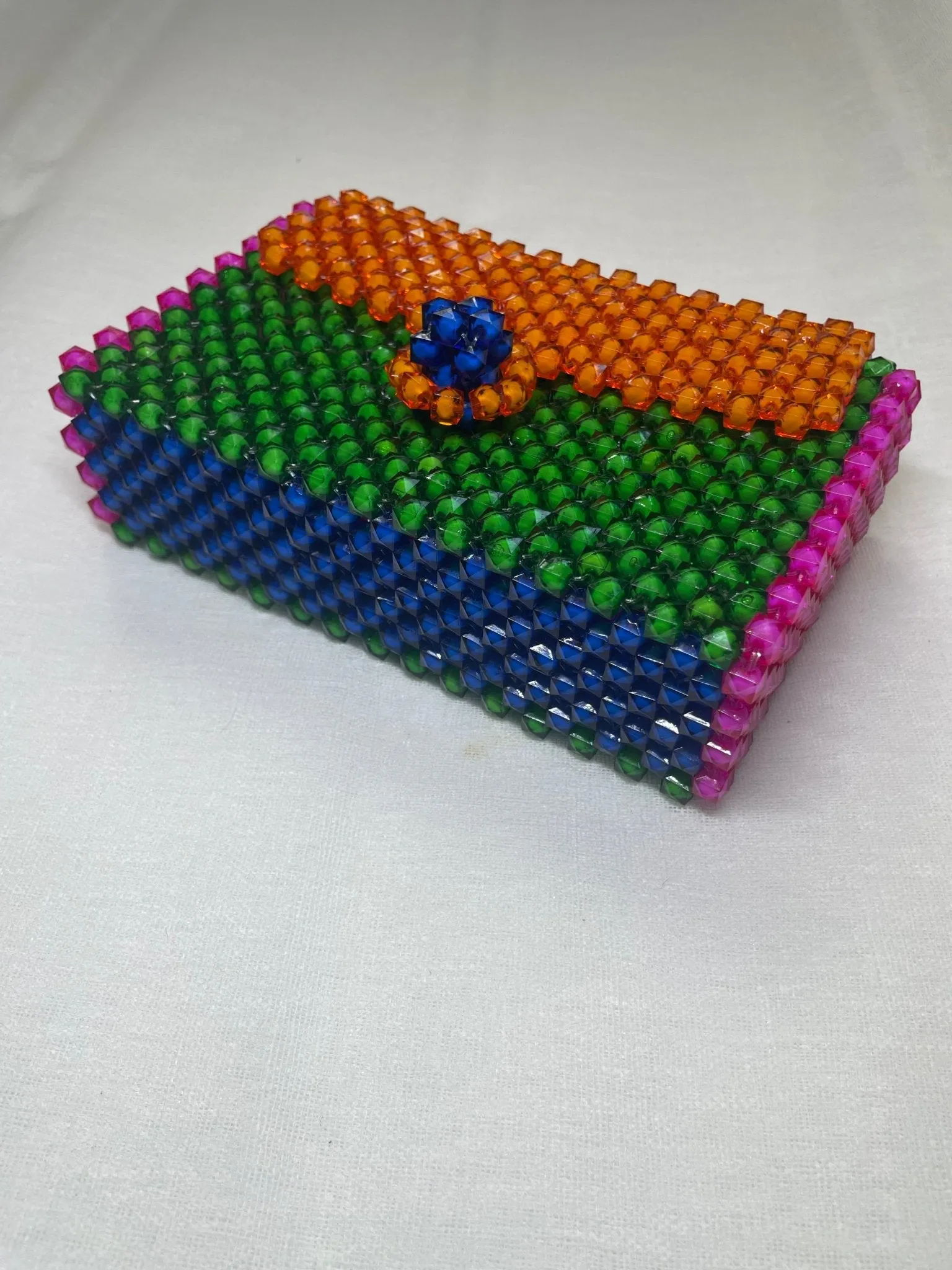 Clutch With Clasp