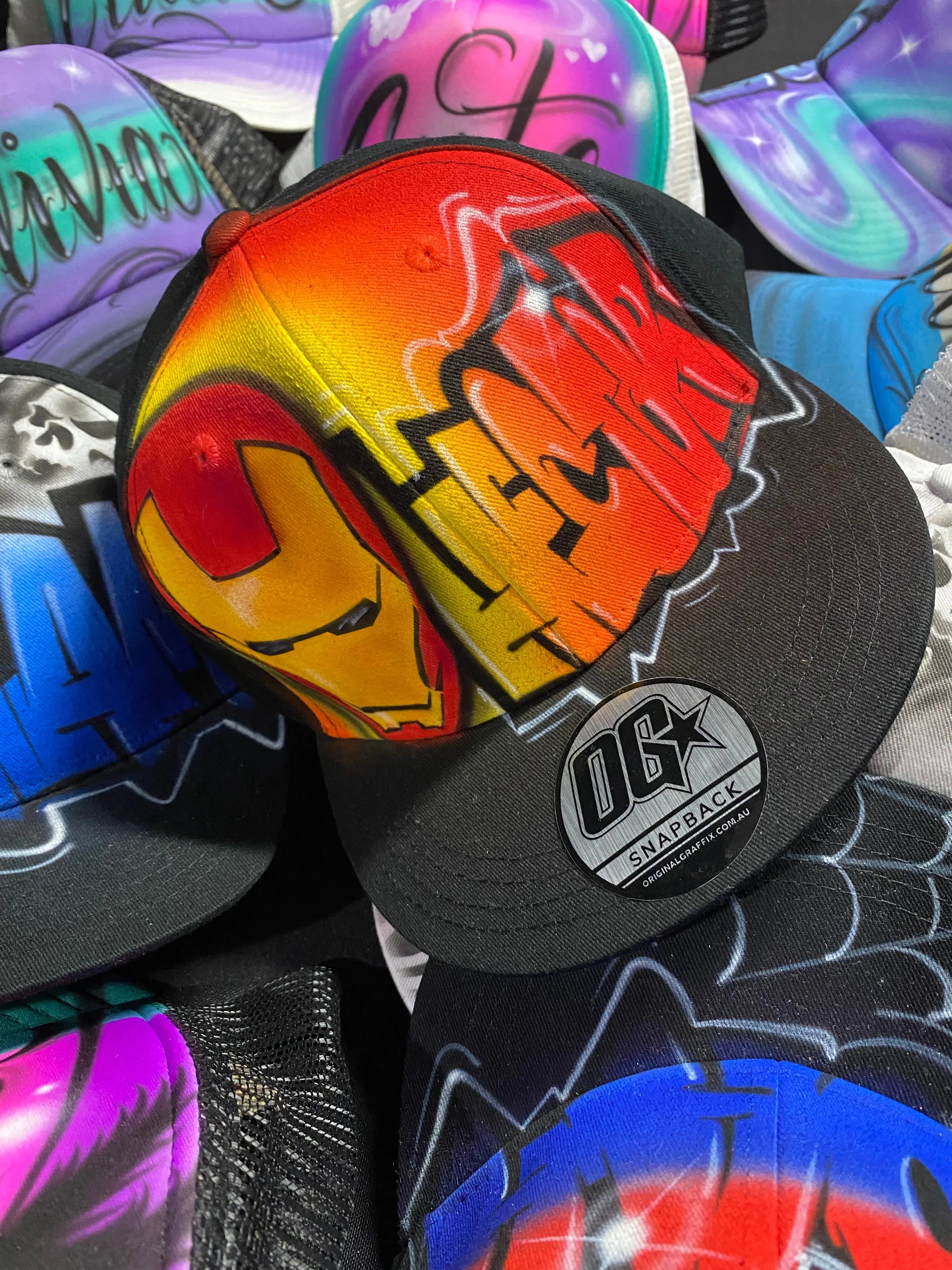Custom Combo 1x Snapback Cap, 1x Backpack, 1x Lunchbox