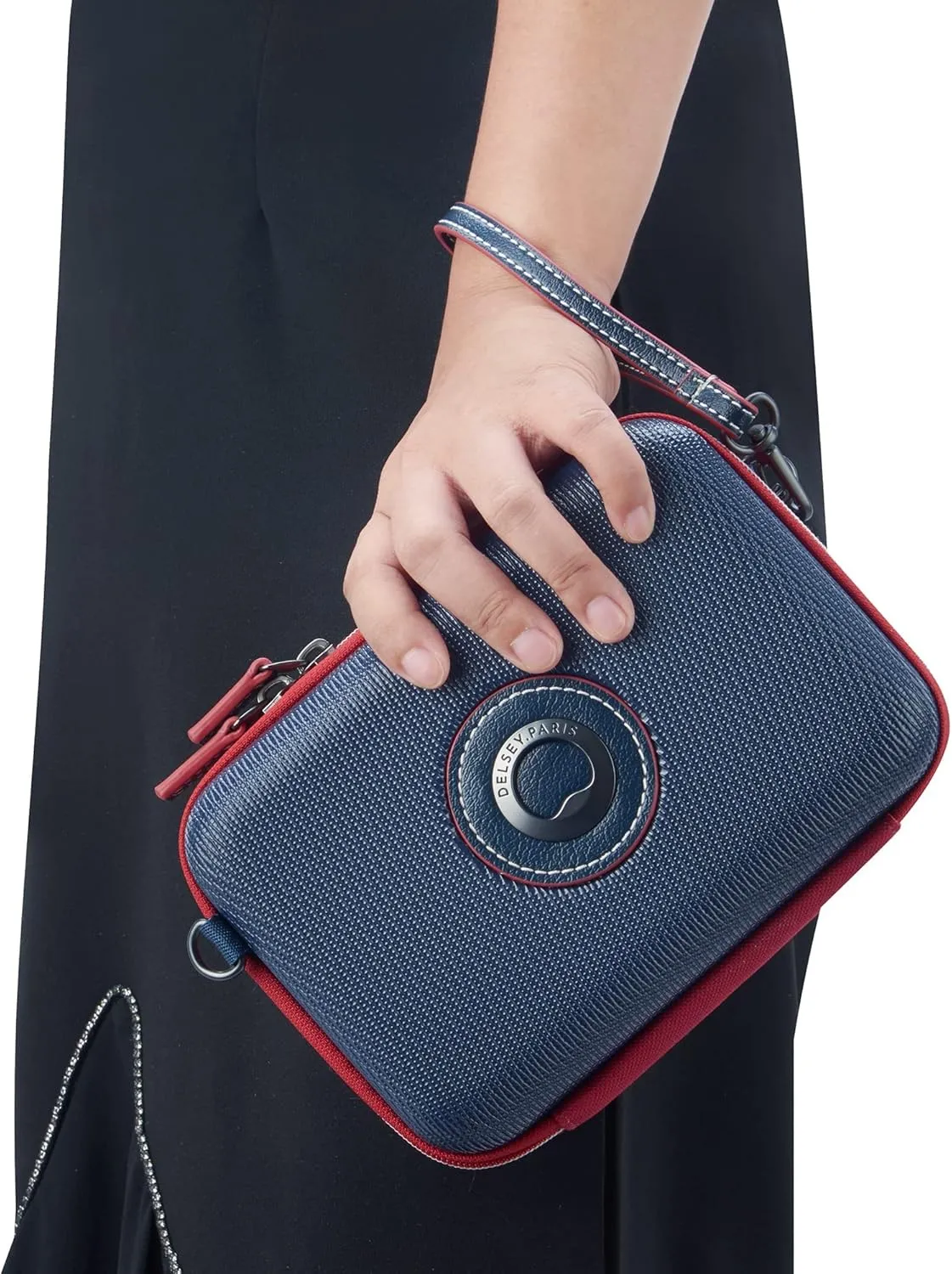 DELSEY Paris Women's Chatelet Air 2.0 Clutch and Crossbody Bag