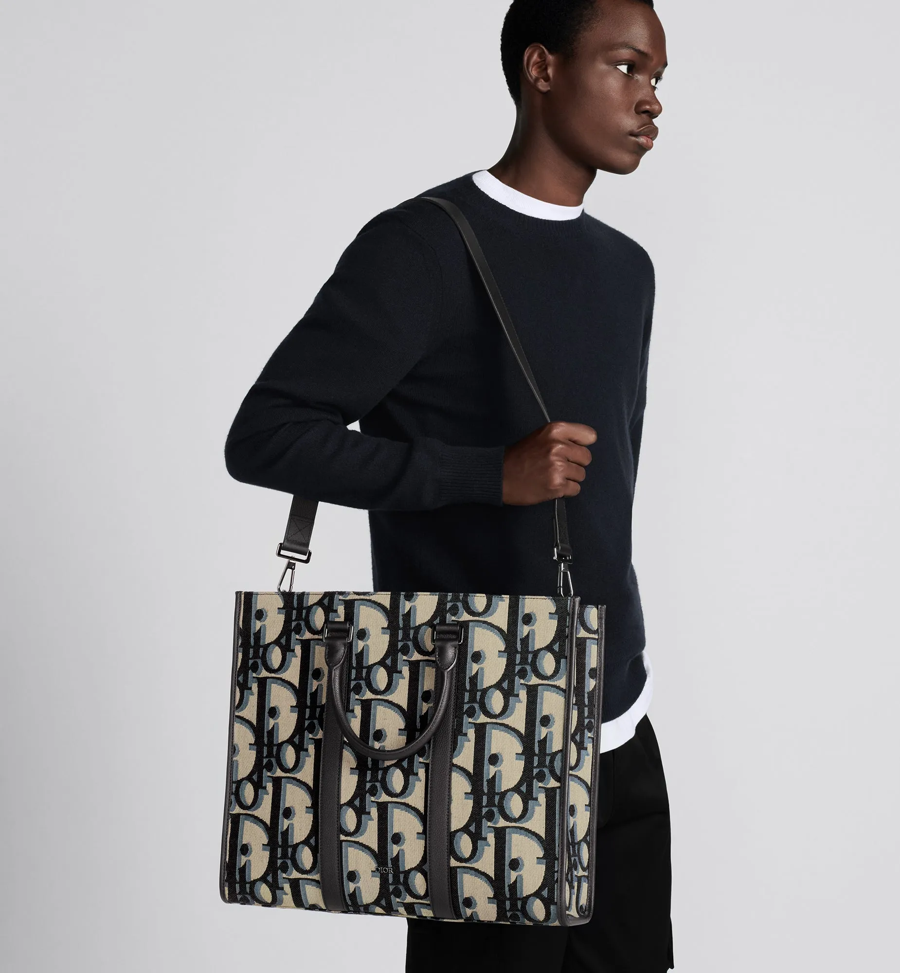 East-West Tote Bag • Beige and Black Maxi Dior Oblique Jacquard