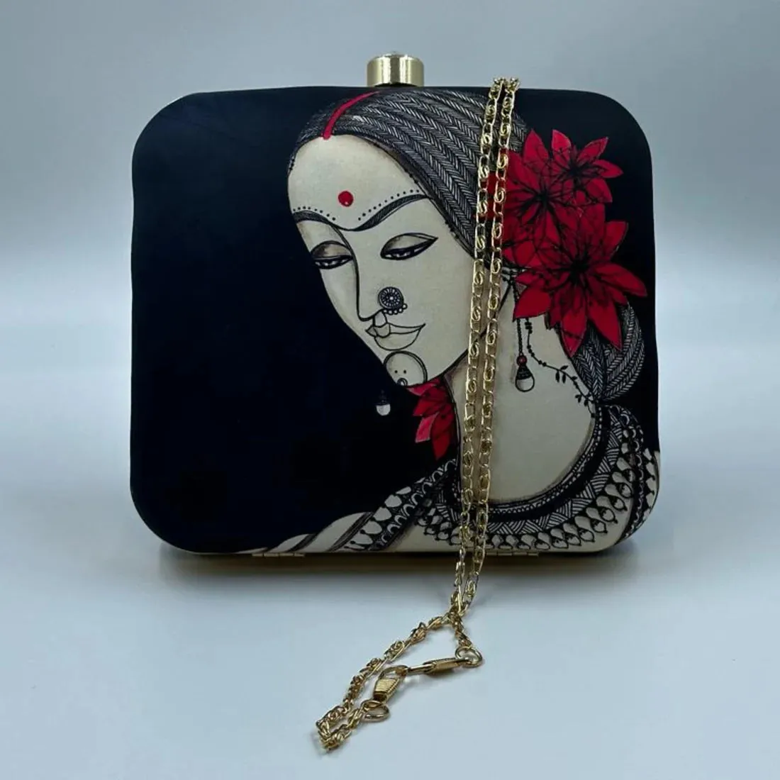 ELEGANT BLACK CLUTCH BAG