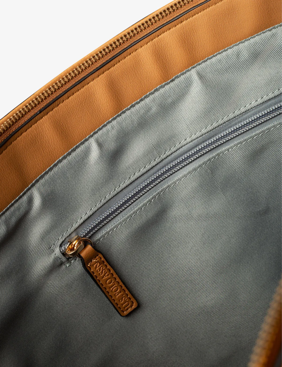 EMBOSSED LOGO TOTE BAG