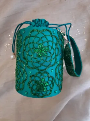 Emerald Monotone Circular Bag