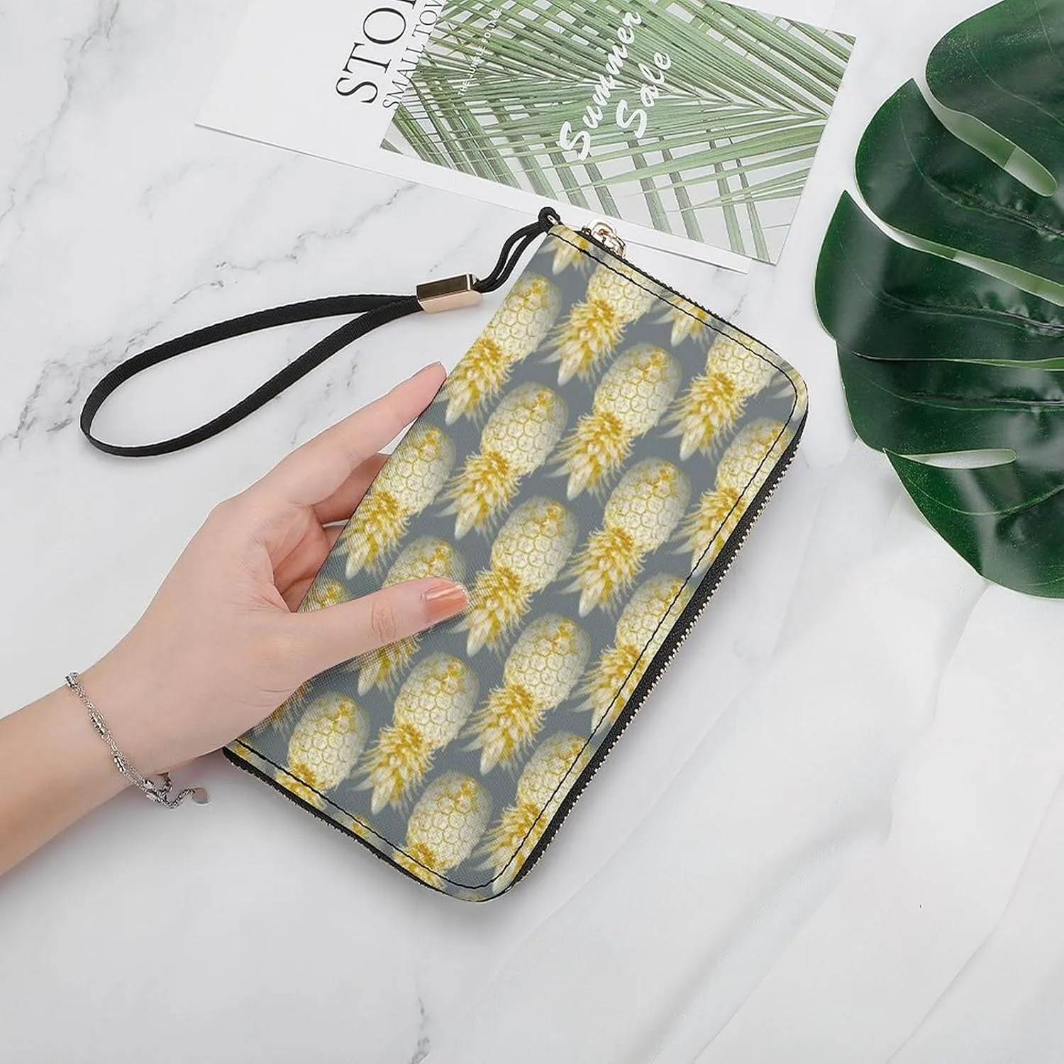 Golden Pineapples Women's Leather Long Large Capacity Wallet Clutch Wallet with Hand Strap