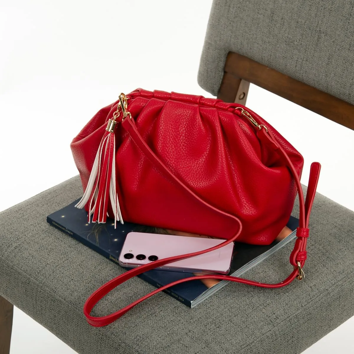 JNB Dumpling Bag for Women Clutch Purses, Cloud Crossbody Handbag Soft Shoulder Bag,party Bag,Wedding Bag,With Tassel.