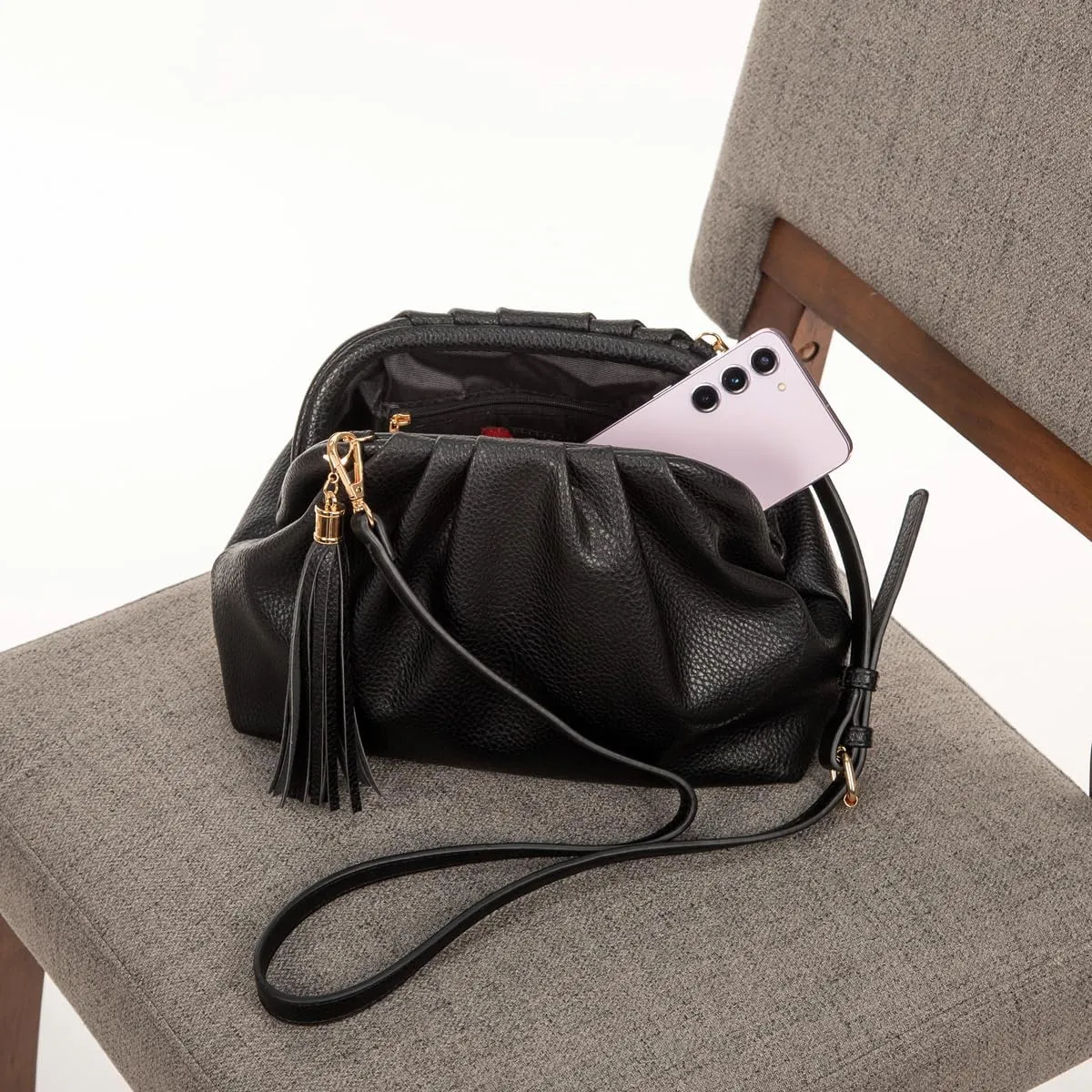 JNB Dumpling Bag for Women Clutch Purses, Cloud Crossbody Handbag Soft Shoulder Bag,party Bag,Wedding Bag,With Tassel.
