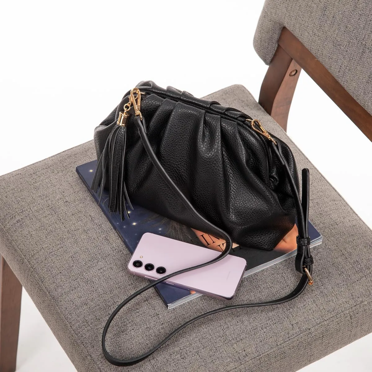 JNB Dumpling Bag for Women Clutch Purses, Cloud Crossbody Handbag Soft Shoulder Bag,party Bag,Wedding Bag,With Tassel.
