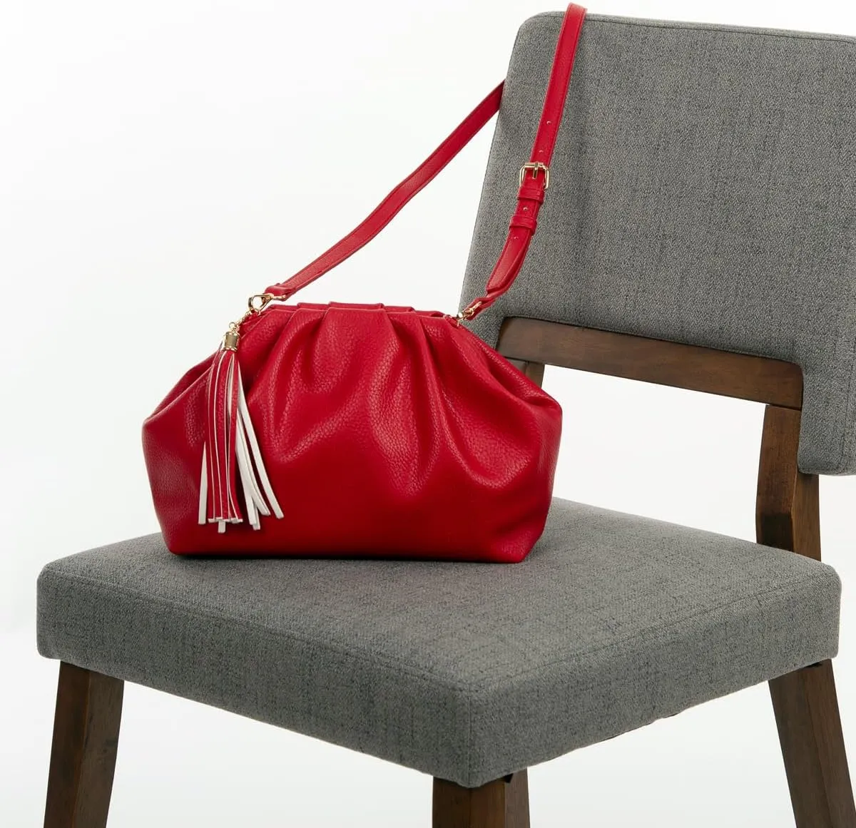 JNB Dumpling Bag for Women Clutch Purses, Cloud Crossbody Handbag Soft Shoulder Bag,party Bag,Wedding Bag,With Tassel.