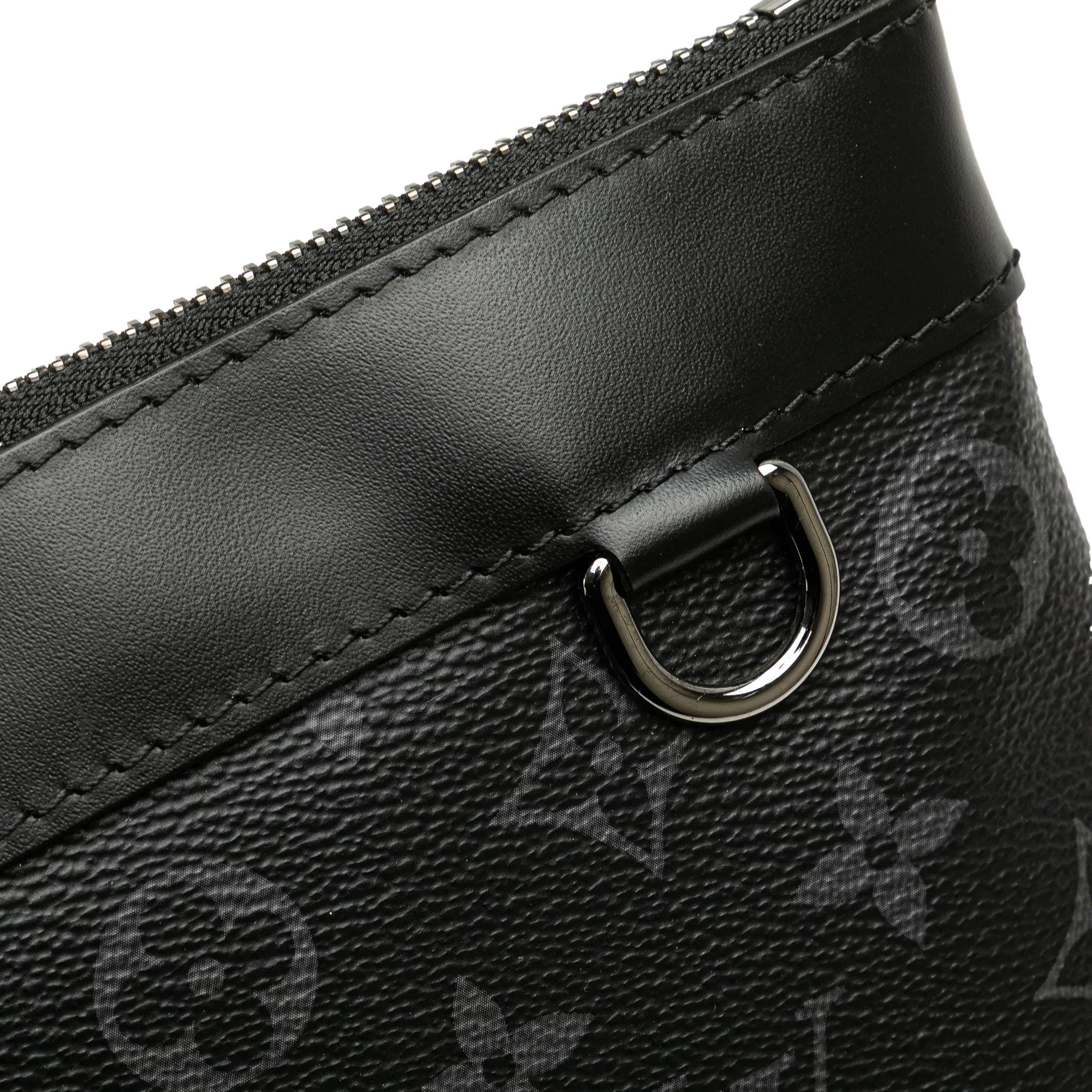 Louis Vuitton Monogram Eclipse Discovery Pochette GM