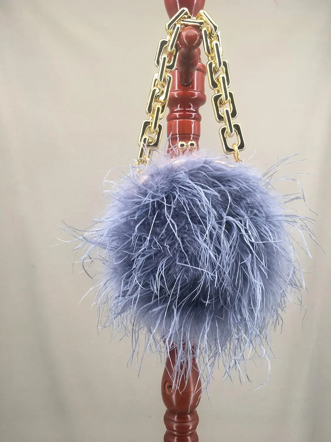 LVCOMEFF Women Ostrich Feather Mini Handbag Purse with Big Gold Chain for Party Fluffy Plush Luxurious