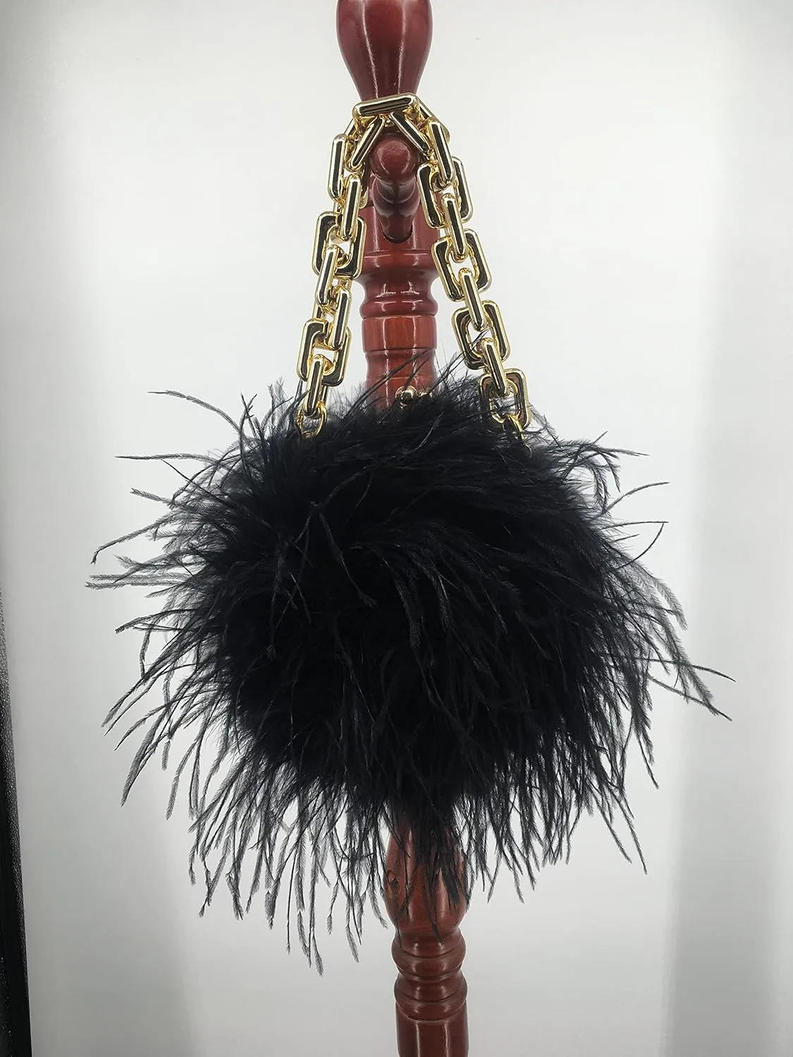 LVCOMEFF Women Ostrich Feather Mini Handbag Purse with Big Gold Chain for Party Fluffy Plush Luxurious