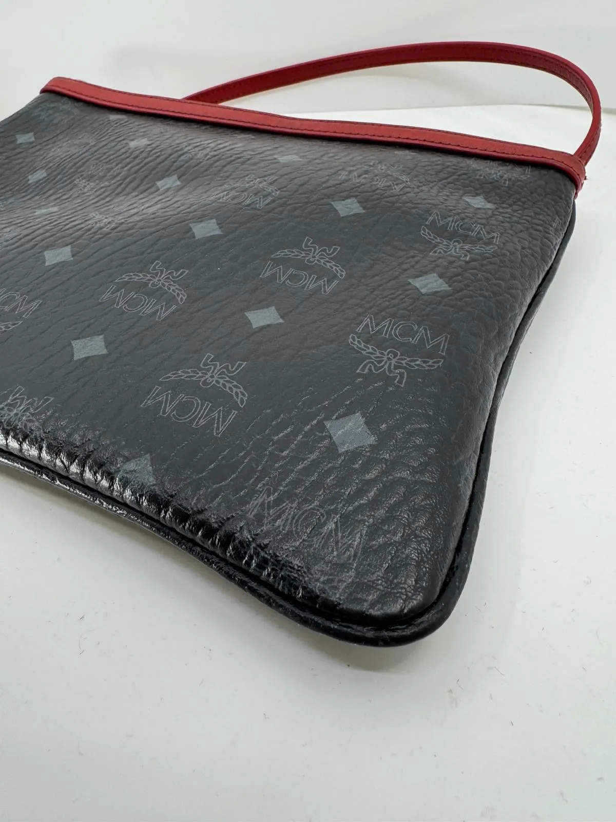 MCM VISETOS CLUTCH CROSSBODY BAG