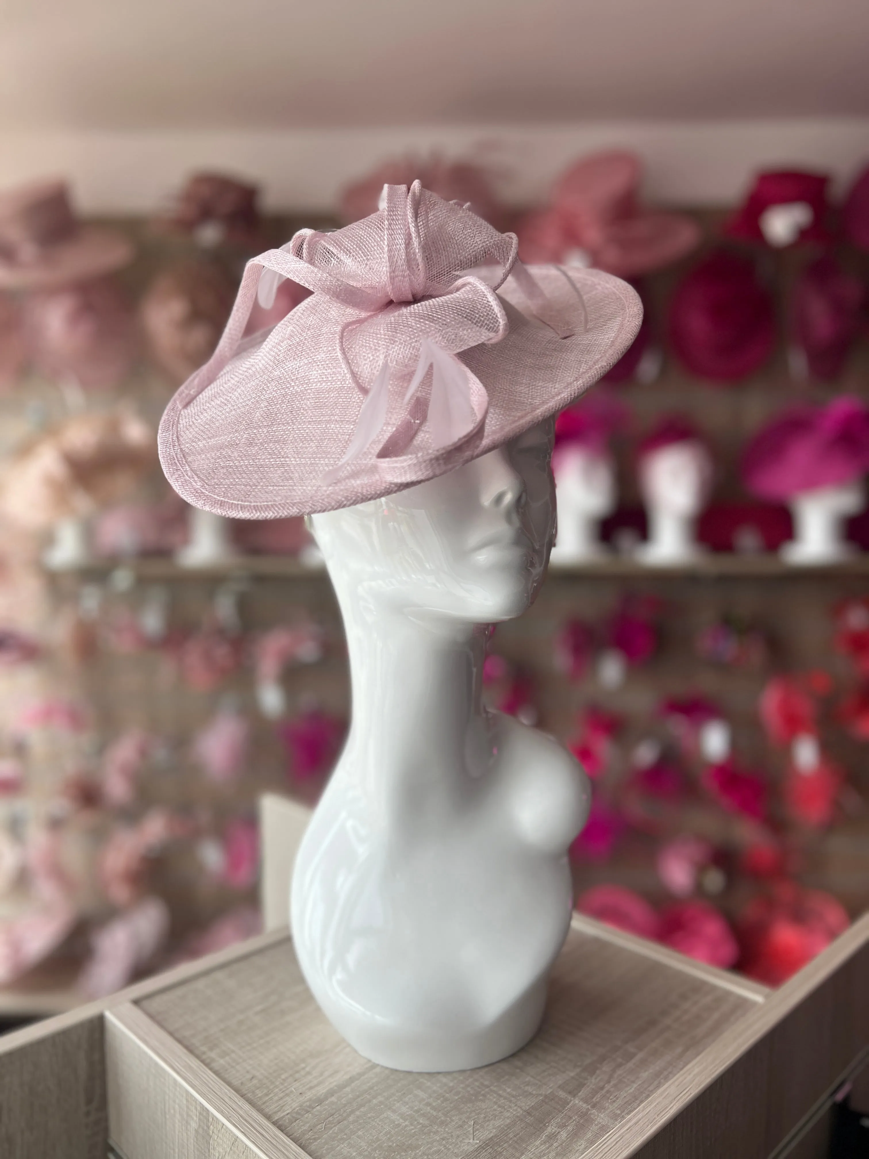 Orchid Teardrop Disc Fascinator