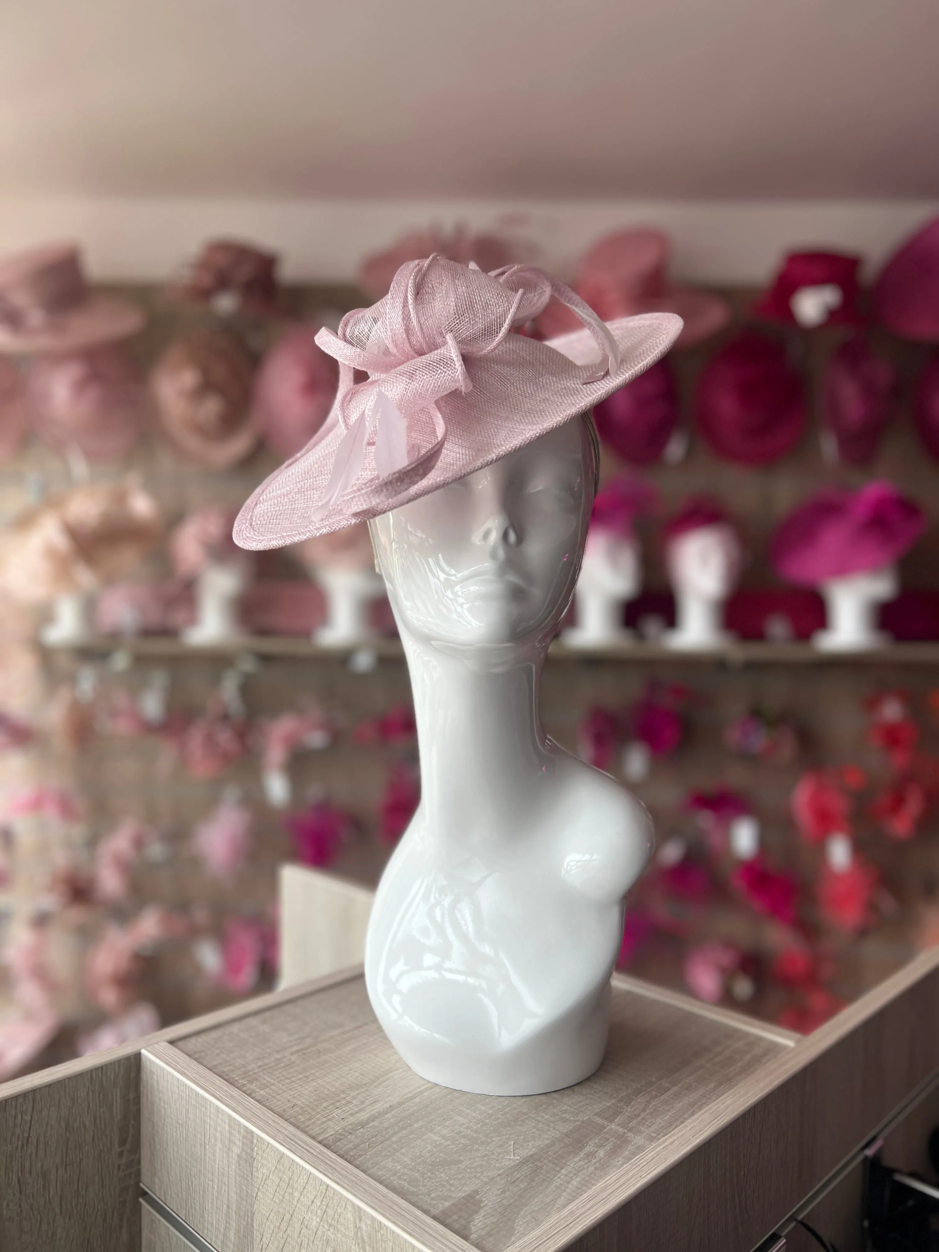 Orchid Teardrop Disc Fascinator