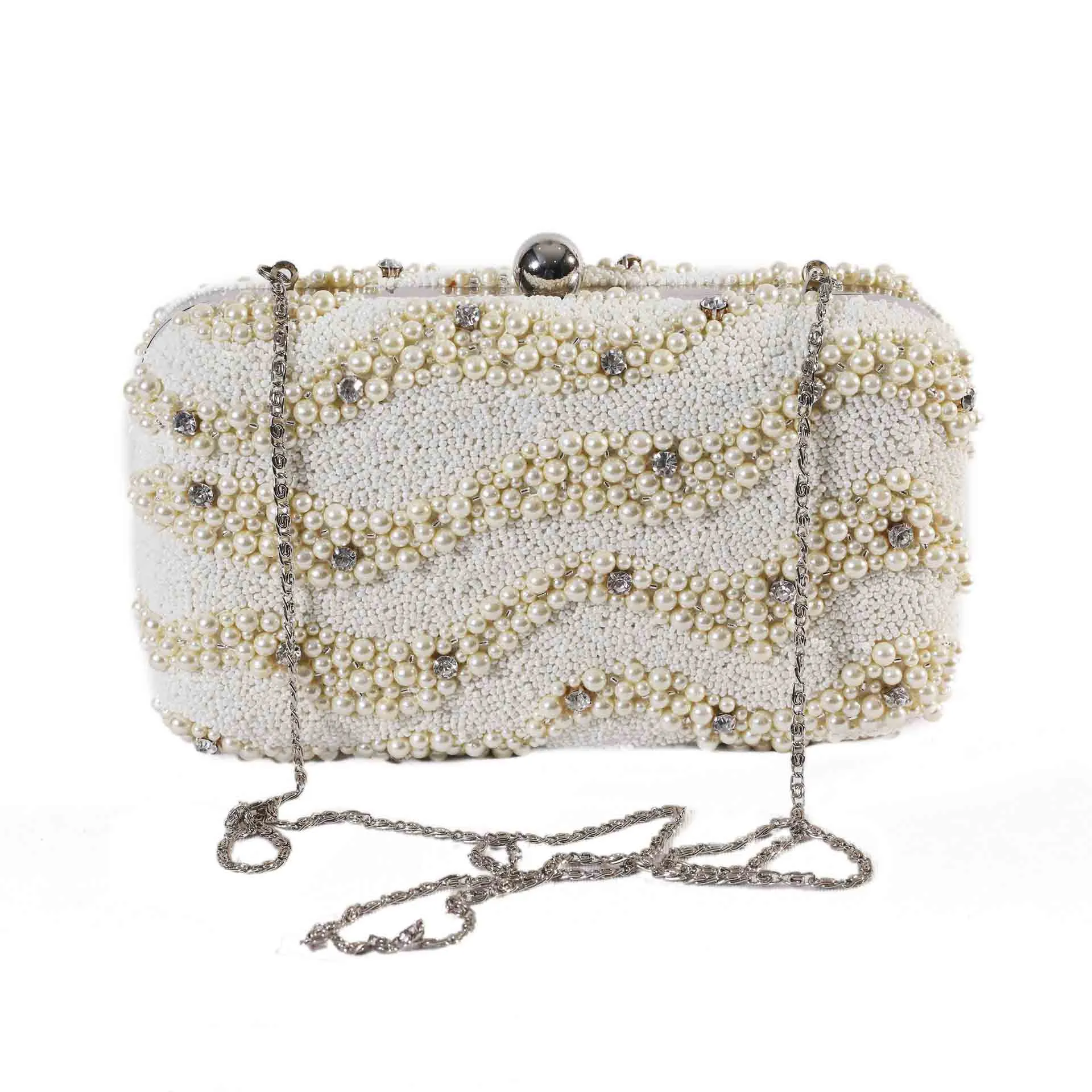 Pearl O' clutch