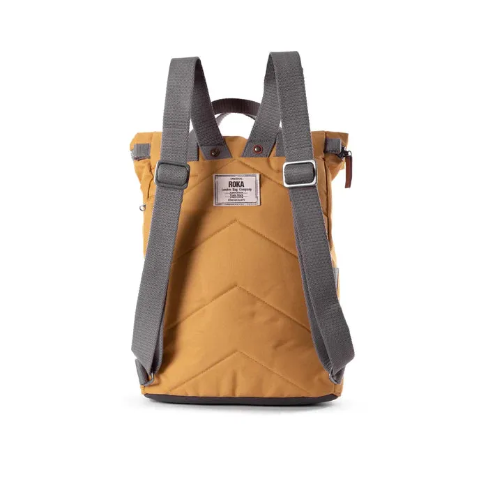 Roka Finchley A Medium Flax Backpack