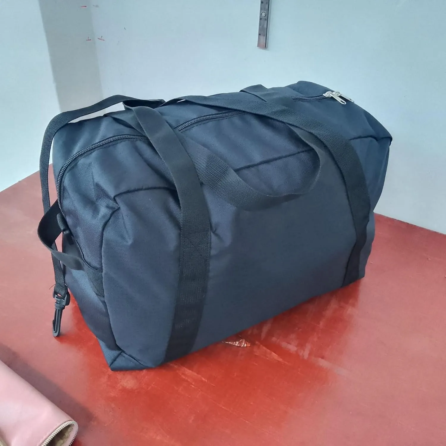 Small Gym Bag,14 Inch Lightweight Carry on Duffel Bag for Travel Sport,Gym Bags Men or Women (Blue,40x20x28cm)