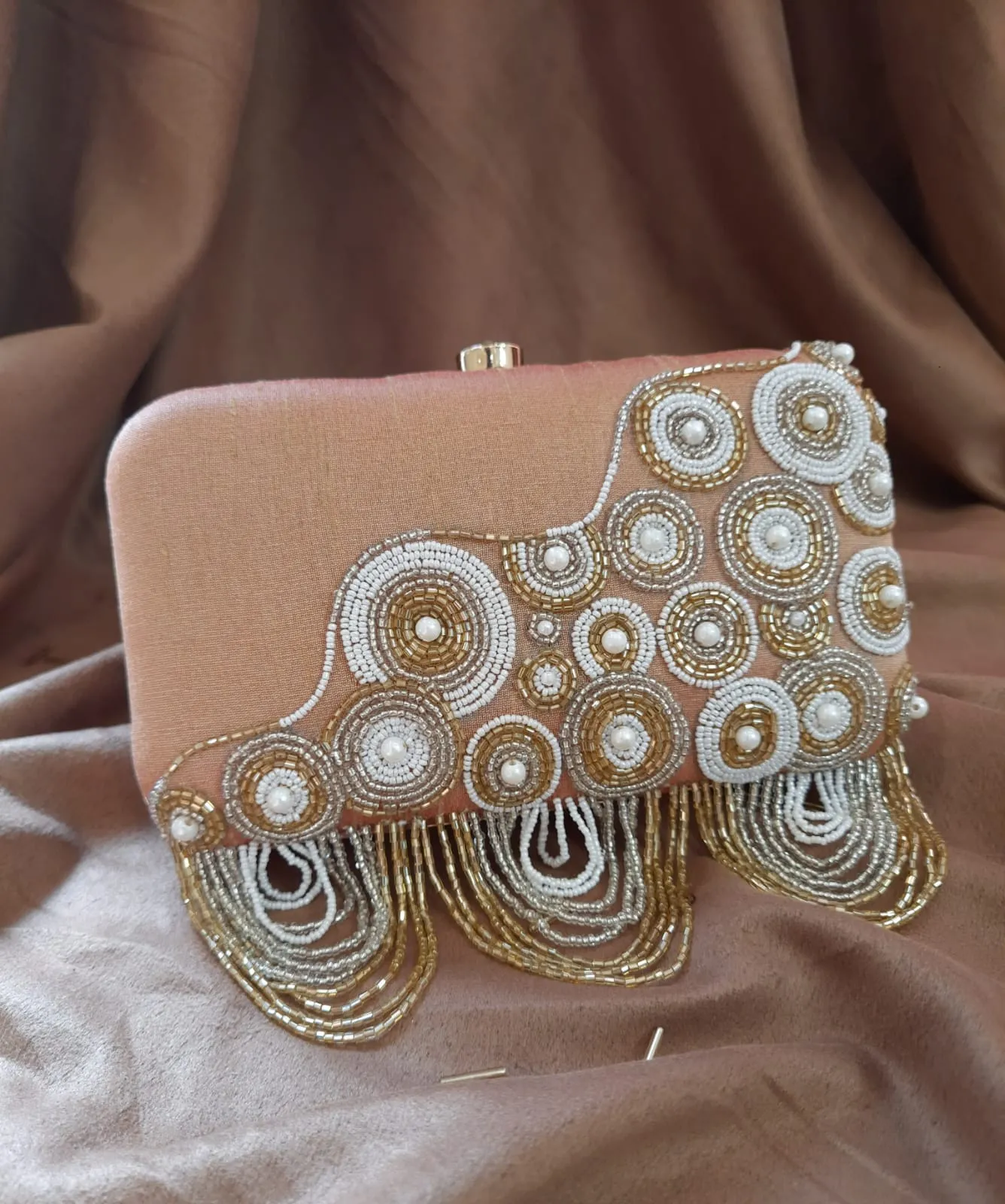 Triad Circles Clutch