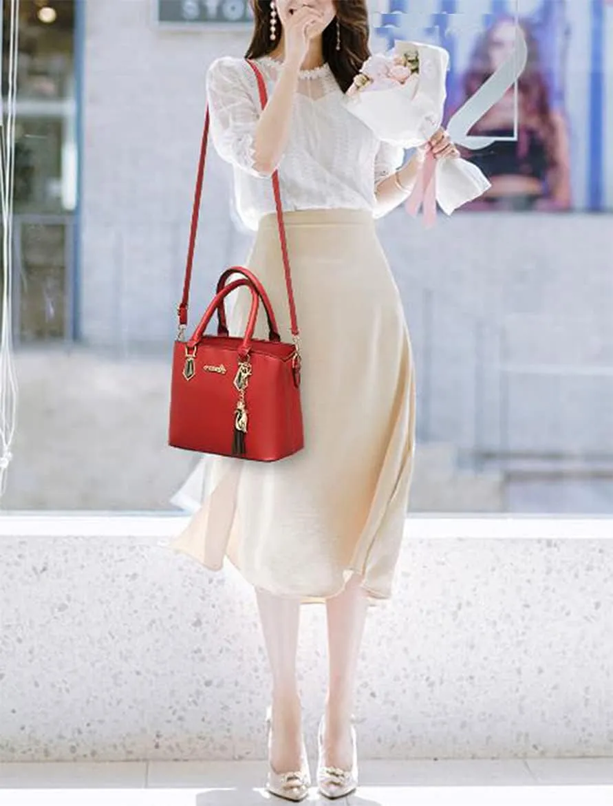 Women Soft Synthetic PU Leather Portable Large-capacity Messenger Crossbody Bag 2pcs with Fox tassel