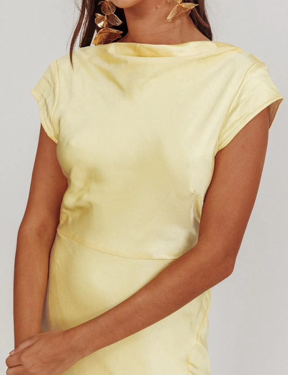 Women's Summer Satin Elegance Backless Twist Cap Sleeves Midi Dress 2025 Sexy Cowl Neck Slit Cocktail Wedding Guest Dresses